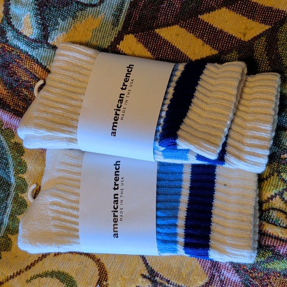 💚💚American Trench Women's Striped Socks - Picture 2 of 7